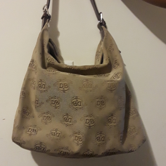 Dooney & Bourke - Picture 1 of 2
